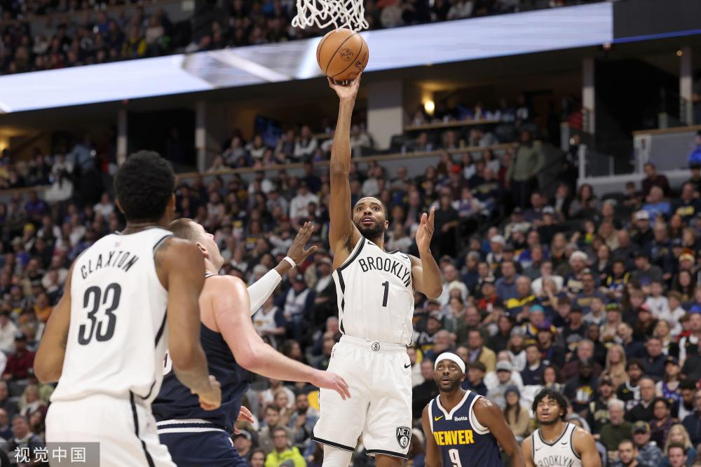 现出了过人 现出了过人